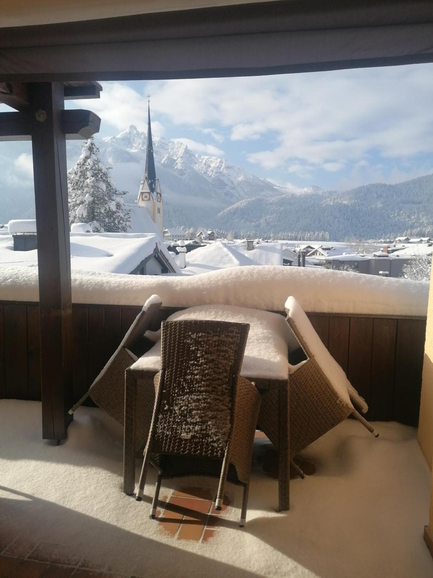 شقة Haus Alpengluehn أبتيناو المظهر الخارجي الصورة