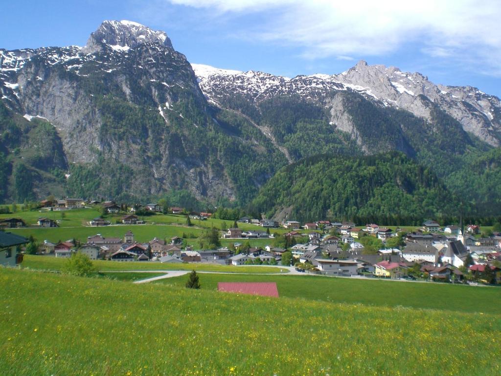 شقة Haus Alpengluehn أبتيناو الغرفة الصورة